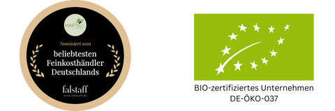 Wichtige Logos bei KRETA natürlich. Die Nominierung zum beliebtesten Feinkosthändler Deutschlands und das EU BIO Logo. 